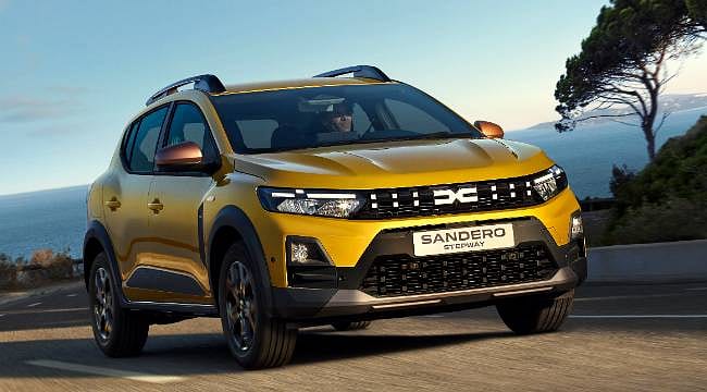 Dacia’nın yenilen modelleri Türkiye’de satışa sunuldu