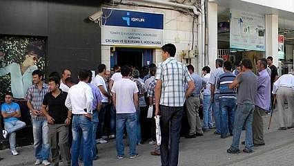 İŞKUR 5 ayda 590 bin kişiyi işe yerleştirdi