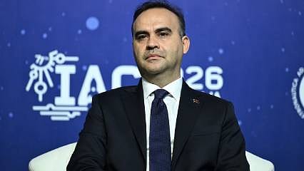 "Türk havacılık ve uzay sanayisindeki teknolojik başarılar artık tüm dünyada çok ünlü"
