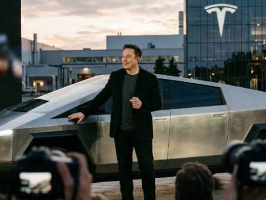 Tesla 2. çeyrek finansal sonuçlarını açıkladı: Musk'ın yapay zeka hamlesi bilançoyu nasıl etkiledi?