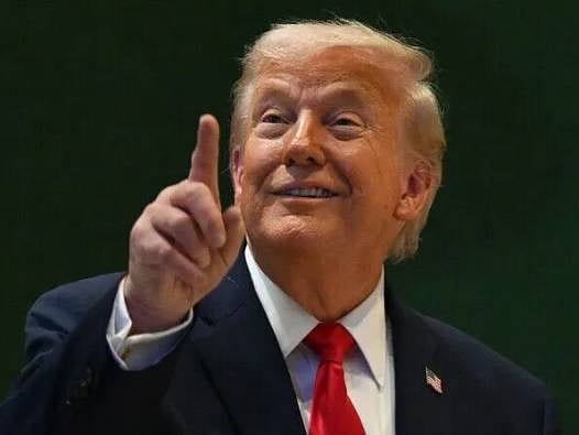 Trump: İran'a ne yapacağımızı bekleyin ve görün