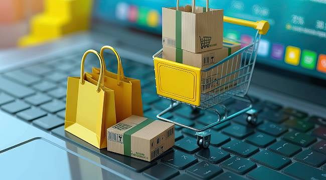 E-ticarette çifte hareketlilik yaşanıyor: Sepetler hem Kurban Bayramı hem tatil için doluyor