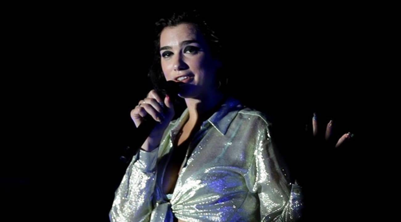 Samsung’a "İzinsiz Fotoğraf" şoku: Ünlü şarkıcı Dua Lipa’dan 15 milyon dolarlık tazminat davası