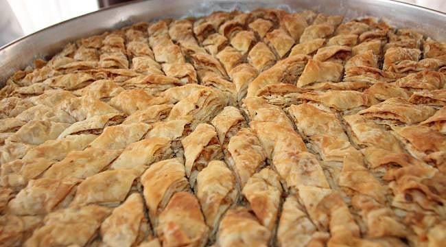 Ev ekonomisine baklava desteği: Taleplere yetişemiyorlar