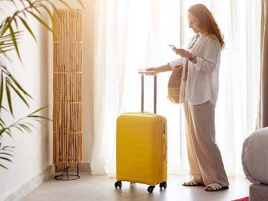 Erken rezervasyonda sahte web sitelerine dikkat: Paranızı ve tatilinizi yakmayın!