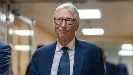 Bill Gates'ten yapay zeka uyarısı: "20 yıllık ekonomik ve toplumsal büyük bir çalkantıya hazır olun"