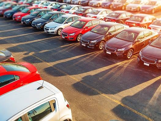 AB'de otomobil satışları 8 ayda 7,5 milyonu aştı: En fazla hangi markalar satıldı, hibritin payı ne oldu?