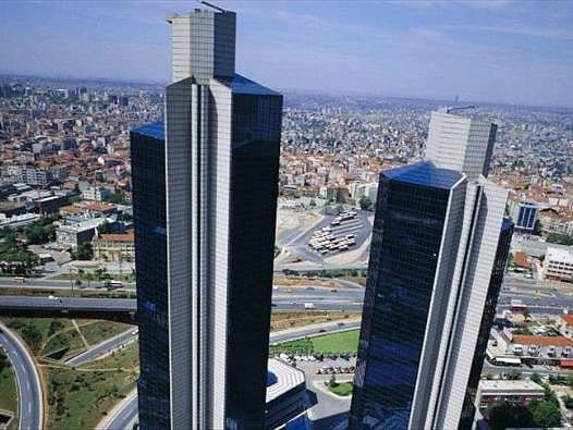 KAP açıklaması geldi: Akçansa’da Sabancı Holding dönemi sona eriyor