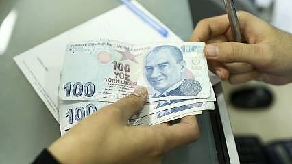 Mart ayı yaşlı ve engelli aylıkları hesaplara yatırılmaya başlandı