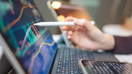 Sermaye artırımı yapan 2 hissenin fiyatında düzeltme var