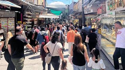 Kurban Bayramı öncesi Ege'nin kalbi Kemeraltı'nda atıyor