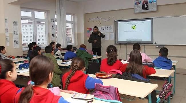 MEB’den yeni dönem genelgesi: Cep telefonu yasağı devam ediyor