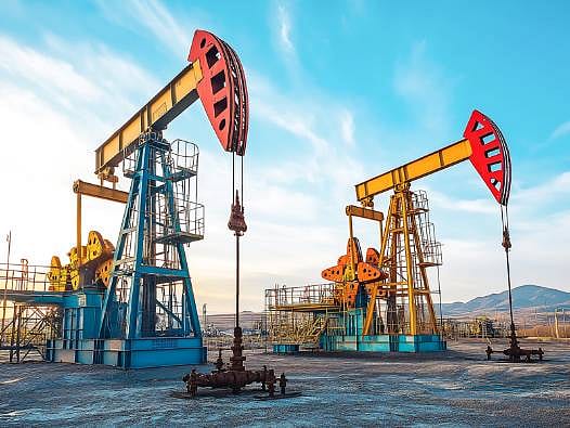 Stoklar eridi, fiyatlar yükseldi: Orta Doğu'daki arz kesintileri petrol tahminlerini uçurdu