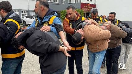 Adana'da 10 milyon liralık kredi dolandırıcılığı: 12 tutuklama