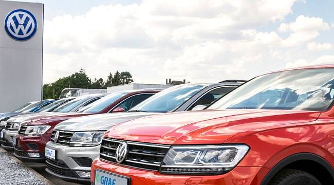 Dev otomobil üreticisinde direksiyon krizi: 2 milyondan fazla aracını servise çağırıyor