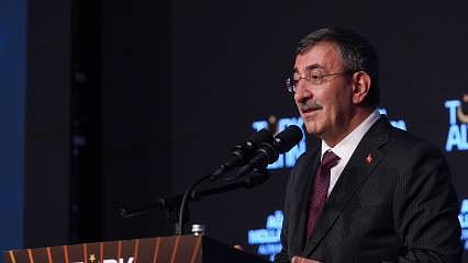 Cevdet Yılmaz OVP'yi açıkladı: Ekonomide 3 yıllık yol haritası belirlendi! Enflasyon tahmini ne oldu?