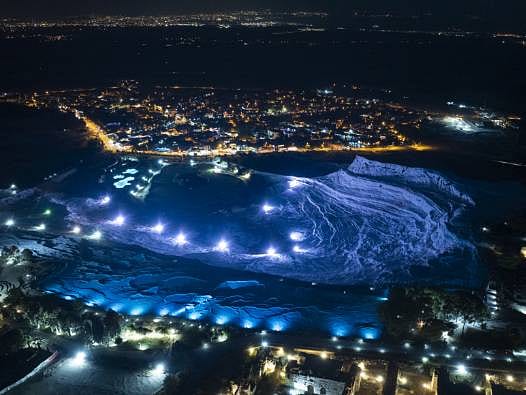 Yıldızların altında zaman yolculuğu: Antik kentte gece müzeciliği dönemi