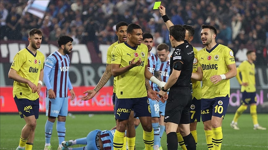 Trabzonspor-Fenerbahçe maçının kararları açıklandı: İşte verilen cezalar