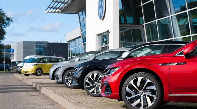 Volkswagen 208 bin aracını geri çağırıyor: Direksiyon arızası kaza riskini artırıyor! Hangi modellerde risk var?