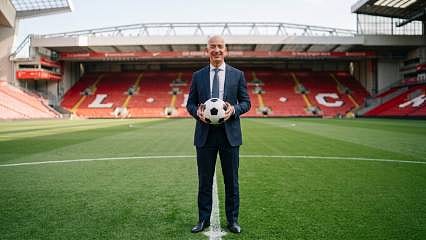 Rekor anlaşma tamamlandı: Amazon’un kurucusundan futbol tarihine geçen yatırım