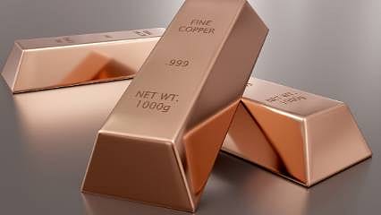 Güneş paneli üretiminde 'Bakır' dönemi mi? Rekor gümüş fiyatından dolayı sektör çıkış arıyor