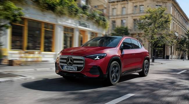 Mercedes-Benz, tamamen yeni elektrikli ve akıllı GLA SUV modelini tanıttı: İşte detaylar