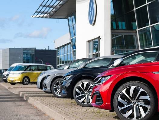 Volkswagen 208 bin aracını geri çağırıyor: Direksiyon arızası kaza riskini artırıyor! Hangi modellerde risk var?