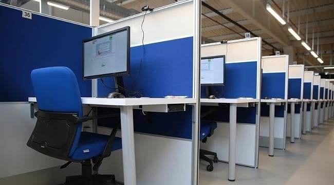 Hafta sonu iki Elektronik Yabancı Dil Sınavı yapılacak