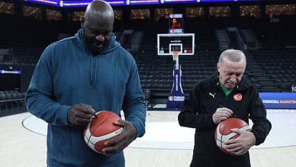 Cumhurbaşkanı Erdoğan eski NBA yıldızı ile bir araya geldi