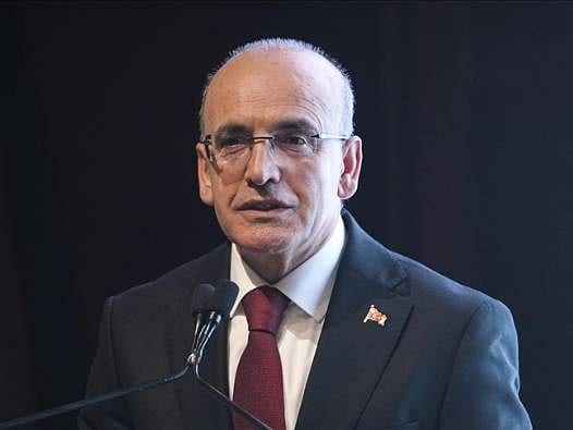 "Enflasyon bu sene de düşmeye devam eder"