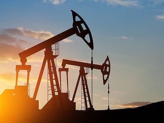 Savaşlar, sınırlı kapasite ve düşük stoklar: Küresel petrol ürünlerinde arz sıkışıklığı derinleşiyor