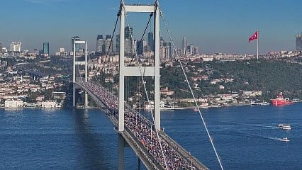 İstanbul'da yarın bazı yollar trafiğe kapalı olacak: Alternatif güzergahlar neresi?