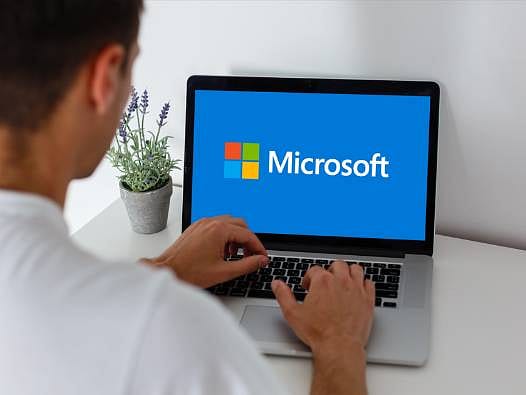 Yapay zekaya insan kontrolü şartı: Microsoft güvenlik taslağını kamuoyuna sundu