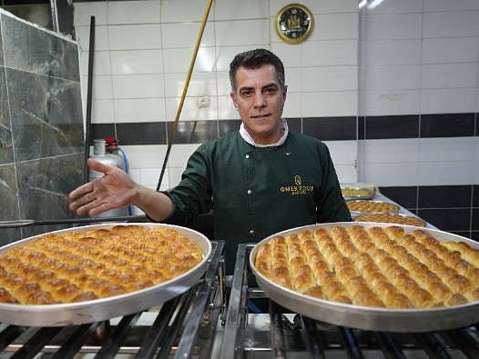 Avrupa ve Orta Doğu kuyrukta: Aylık 5 ton baklava ihraç ediliyor! Talebe yetişmek için yoğun mesai yapıyorlar