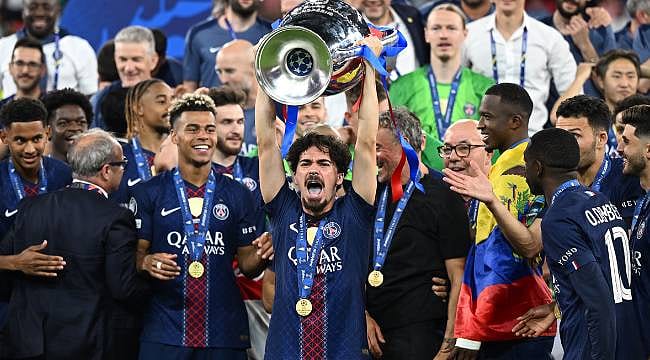 Devler Ligi'nde şampiyon PSG oldu