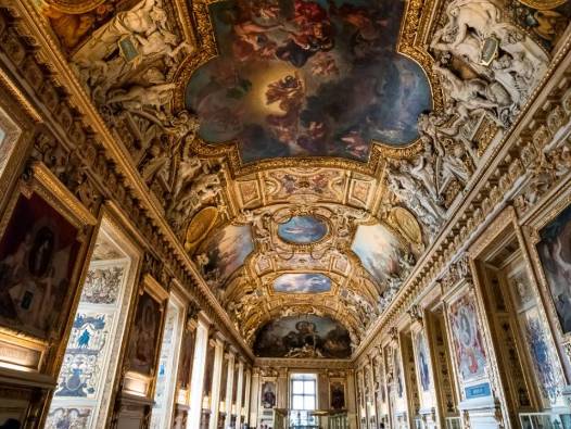 Louvre Müzesi'ne yeni müdür atandı