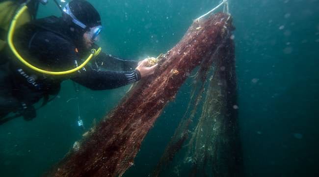 "Mavi Atlas" ilk meyvesini verdi: Denizin dibindeki 15 bin metrekarelik ölüm tuzağı temizlendi