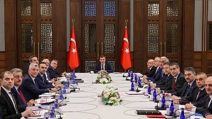 EKK: Ekonomi şoklara karşı dayanıklılığını koruyor