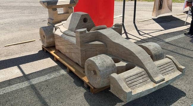Afyonkarahisar’da mermerden Formula aracı üretildi