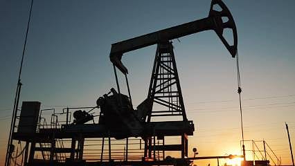 Küresel petrol arzı artıyor, fiyatlar geriliyor: Brent petrolde son durum