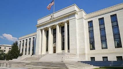 Orta Doğu’da tansiyon yükseldi: Uzmanlara göre Fed’in faiz indirimi planı rafla kalktı