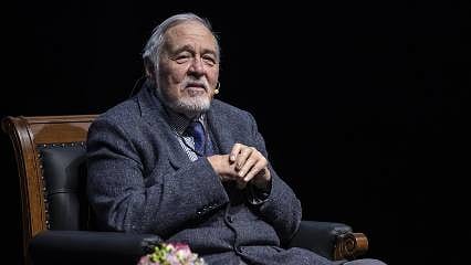 Tarihçi yazar İlber Ortaylı'nın sağlık durumu ciddiyetini koruyor