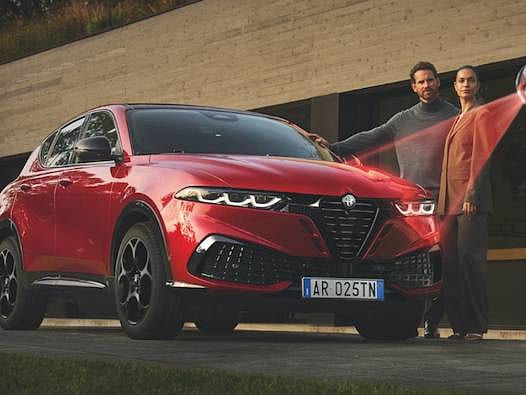 İtalyan esintisi SUV segmentine yeni bir soluk getiriyor: Yenilenen Alfa Romeo Tonale Türkiye’de