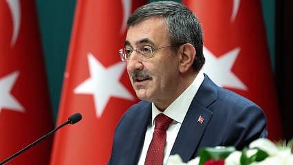 Cumhurbaşkanı Yardımcısı Cevdet Yılmaz yıl sonu için yeni enflasyon hedefini açıkladı