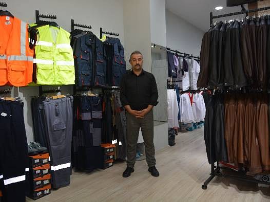 Acısını girişimciliğe dönüştürdü: 11 yaşında babasını kaybedince, okulu bıraktı! Şimdi onlarca kişiye istihdam sağlıyor
