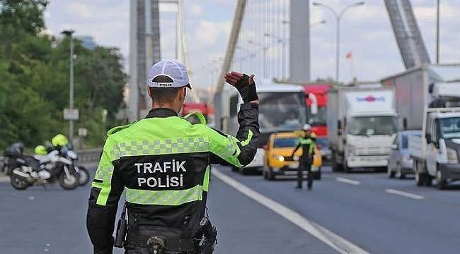 İstanbul'da bazı yollar trafiğe kapatıldı