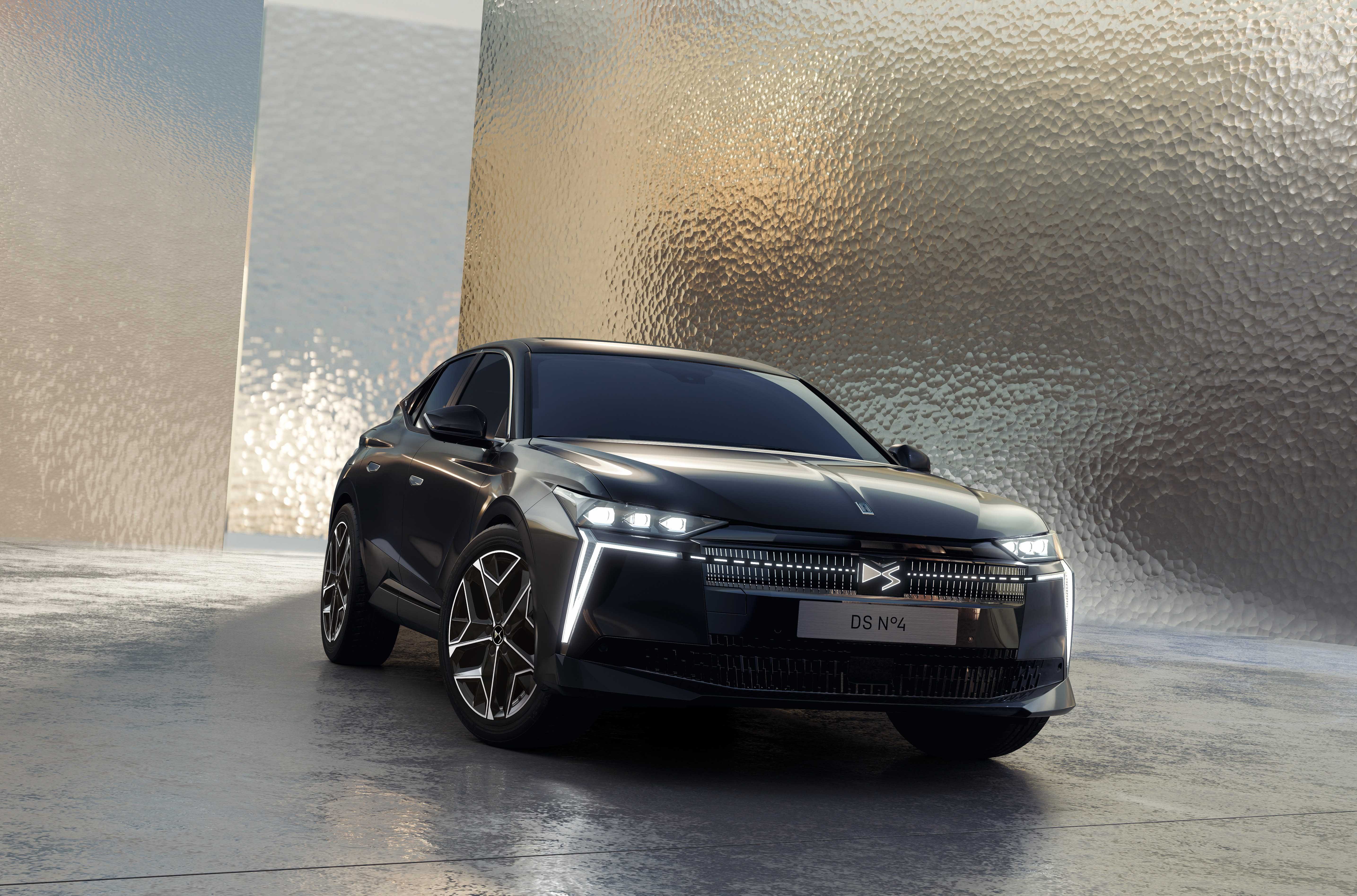 Avant-Garde tasarım, kusursuz konfor: Yeni DS N°4 Türkiye yollarında-1