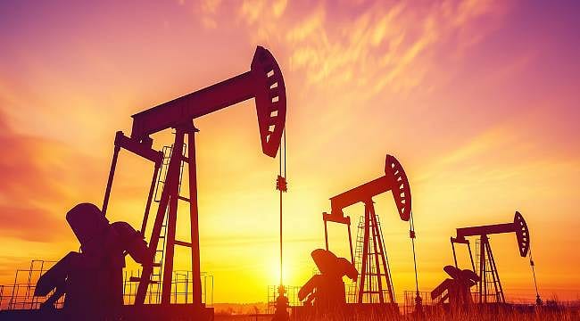 Petrolde 13 Temmuz'dan bu yana bir ilk: Diplomatik temaslar fiyatları geriletti