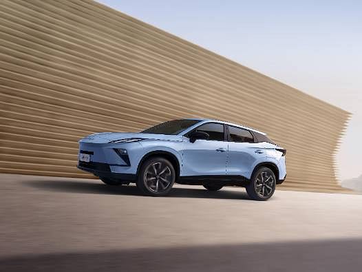 OMODA | JAECOO yeni nesil modeli OMODA 5 NEXT’i Paris’te sahneye çıkardı: İşte özellikleri