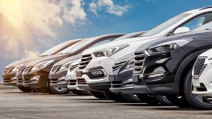Otomotiv pazarında ilk yarı bilançosu: Satışlar yüzde 8,19 geriledi! En çok hangi otomobiller tercih edildi?